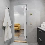 F-apartments - Center With Fireplace, Contactless Tartu