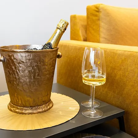 F-apartments - Center With Fireplace, Contactless Tartu