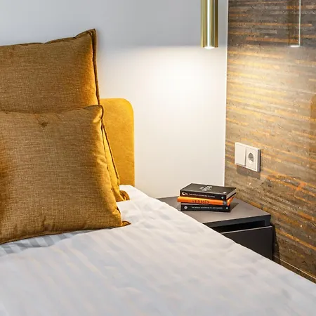 F-apartments - Center With Fireplace, Contactless *