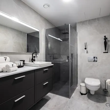 F-apartments - Center With Fireplace, Contactless *