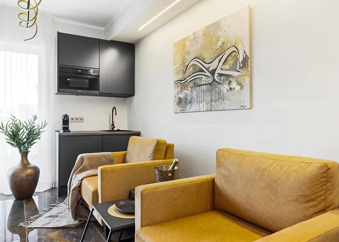 F-apartments - Center With Fireplace, Contactless